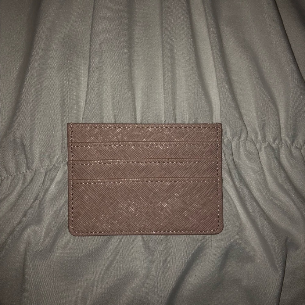 Pale pink card holder 💖